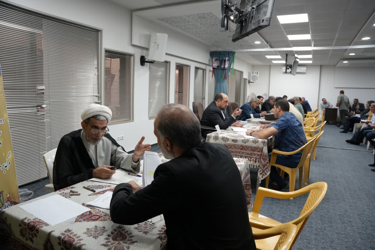 انجام بیش از ۹۰ هزار مورد ملاقات مردمی مسئولان قضایی سراسر استان اصفهان در یک سال گذشته