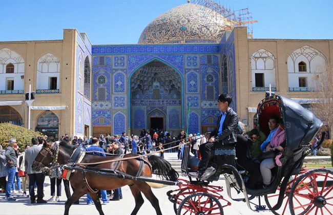 اصفهان نیازمند فعالسازی گردشگری ۲۴ ساعته است