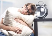 ۲۴ ساعت بیخوابی بزاق شما را تغییر میدهد؛ کشف نشانههای شیمیایی کمخوابی