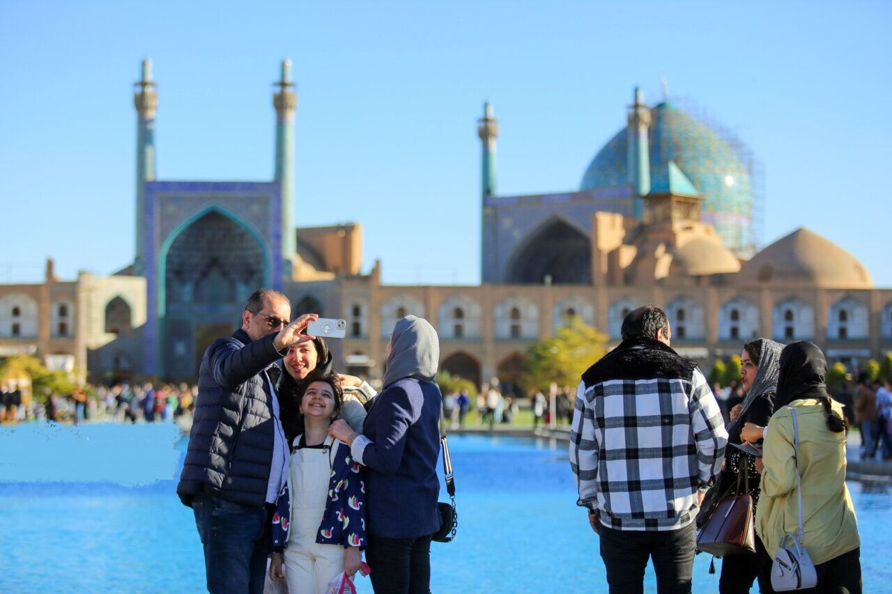 فعال گردشگری اصفهان مدال نقره مسابقات بین‌المللی نوآوری ژنو را کسب کرد