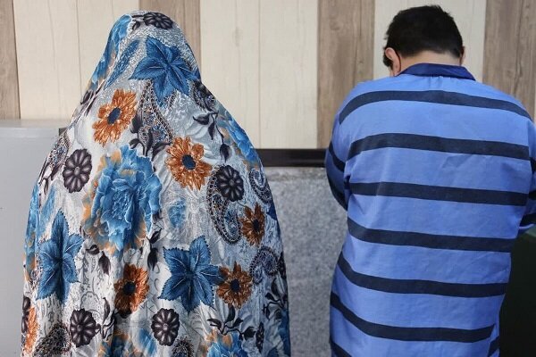 دستگیری زوج جیب‌بر در ورودی اصفهان با ۱۱ گوشی سرقتی