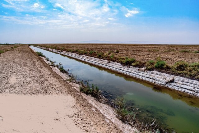 کمبود ۴۰ لیتر بر ثانیه آب در اردستان؛ ۹۵ روستا زیر چتر آبرسانی سیار