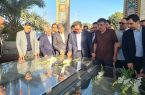 ورود وزیر صمت به اصفهان؛ ادای احترام به شهدا و آغاز نشست‌های تخصصی برای رفع موانع تولید