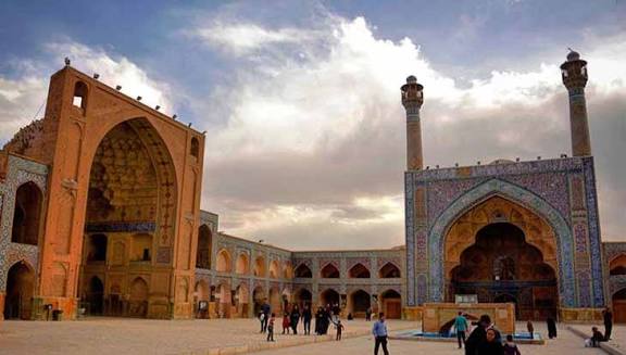 ۲۷۳ مسجد تاریخی استان اصفهان در فهرست آثار ملی قرار دارد