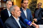 بسته معیشتی فرهنگیان فراتر از افزایش حقوق دنبال میشود