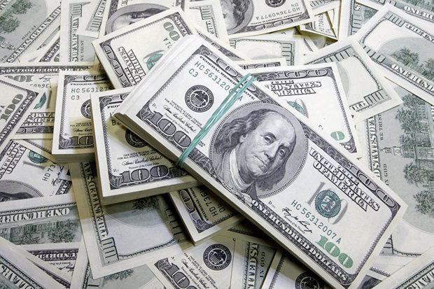 دولت دلار میفروشد یا گرانی را رسمیت می دهد؟