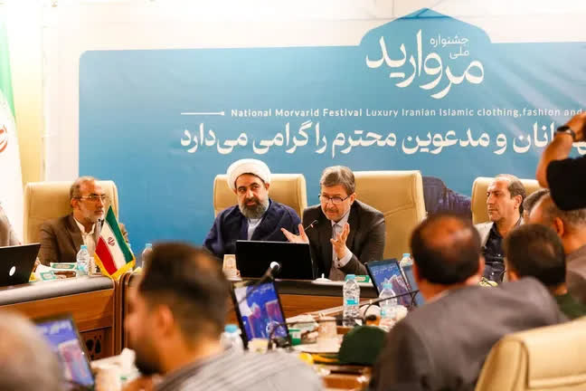 جشنواره «مروارید»؛ پیوند فرهنگ و هنر با صنعت پوشاک در اصفهان