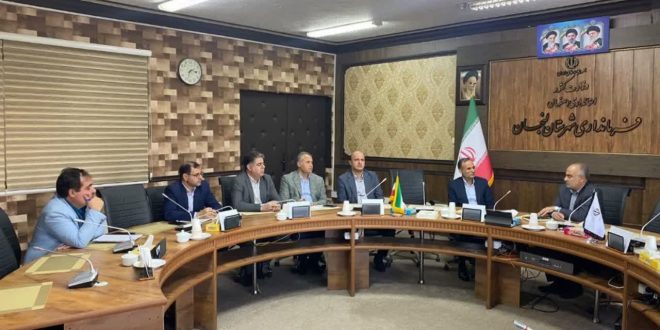 بررسی توسعه فیبر نوری و تقویت زیرساخت ارتباطی لنجان در نشست مخابرات اصفهان